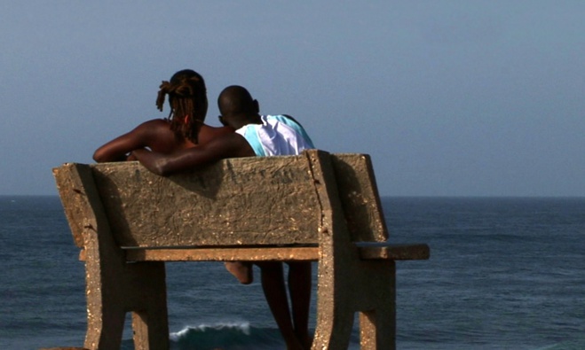 DOC & DOC "ENTRE DEUX RIVES" En partenariat avec SOS Méditerranée Samedi 17 Septembre 18h15 DOC & DOC "ENTRE DEUX RIVES" En partenariat avec SOS Méditerranée Samedi 17 Septembre 18h15