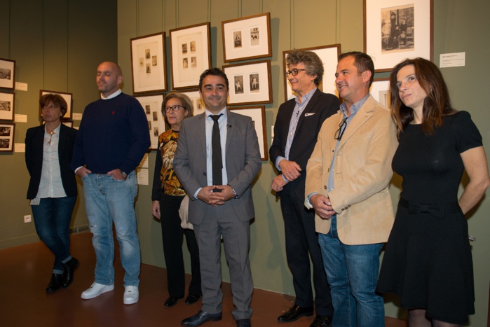 Stéphane Sbraggia (au centre), 1er adjoint à la Ville, accompagné de Simone Guerrini, déléguée à la culture et au patrimoine a inauguré l'exposition des oeuvres issues de la donation Forbes. Photos Ville d'Ajaccio. Stéphane Sbraggia (au centre), 1er adjoint à la Ville, accompagné de Simone Guerrini, déléguée à la culture et au patrimoine a inauguré l'exposition des oeuvres issues de la donation Forbes. Photos Ville d'Ajaccio.