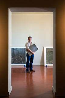 C'est un récit exceptionnel de la Première Guerre Mondiale que nous propose l'artiste Denis Darzarq (Photos Ville d'Ajaccio). C'est un récit exceptionnel de la Première Guerre Mondiale que nous propose l'artiste Denis Darzarq (Photos Ville d'Ajaccio).