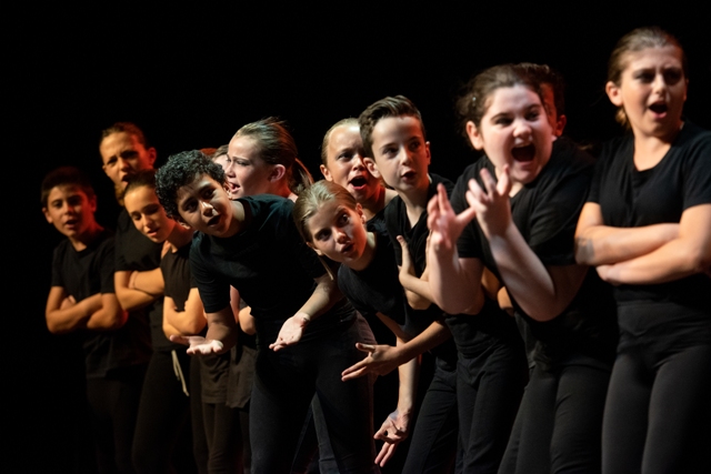 Les élèves de l'école Sampiero sur les planches Les élèves de l'école Sampiero sur les planches