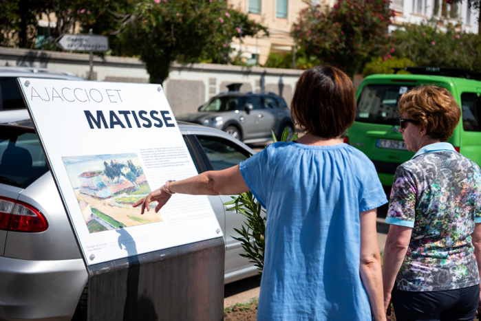 La reproduction du Mur Rose sur le boulevard Lantivy ouvre une perspective sur la villa où Henri Matisse a séjourné (Photos Ville d'Ajaccio). La reproduction du Mur Rose sur le boulevard Lantivy ouvre une perspective sur la villa où Henri Matisse a séjourné (Photos Ville d'Ajaccio).