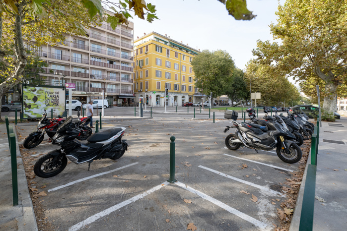 Stationnement des deux-roues en centre-ville : plus d’offres de stationnement pour moins d’incivilités