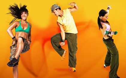 Samedi 8 août 21h30 Zumba Party Place du Diamant Samedi 8 août 21h30 Zumba Party Place du Diamant