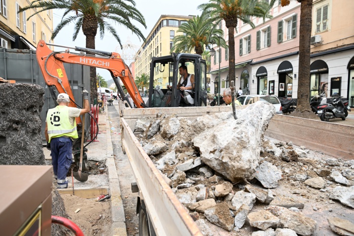 La requalification paysagère de la place Foch est engagée