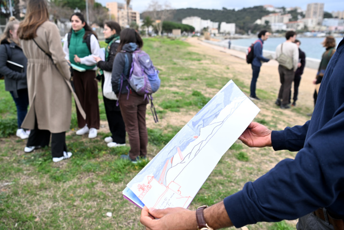 Relevés sur site, dessins, photographies... Ils ont récolté un maximum d’informations sur le paysage ajaccien dans le cadre de leurs futurs travaux.