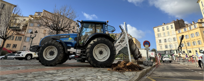 Visite du chantier de Requalification de la place Foch et de l’avenue du Premier consul