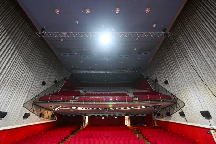 Lever de rideau sur le théâtre L’Empire