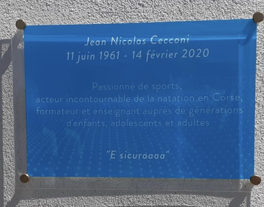 La piscine des Salines prend le nom de Jean-Nicolas Cecconi