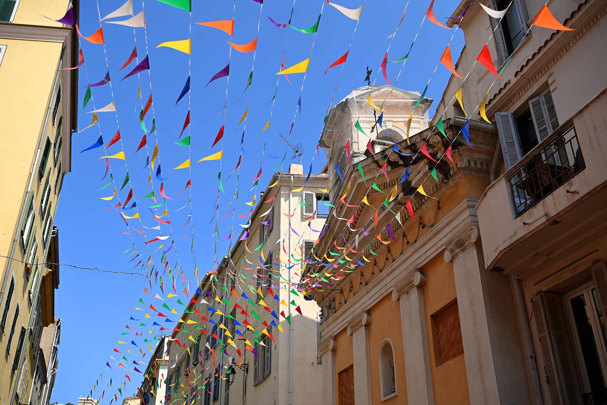 Bilan de la piétonnisation du centre historique d'Ajaccio