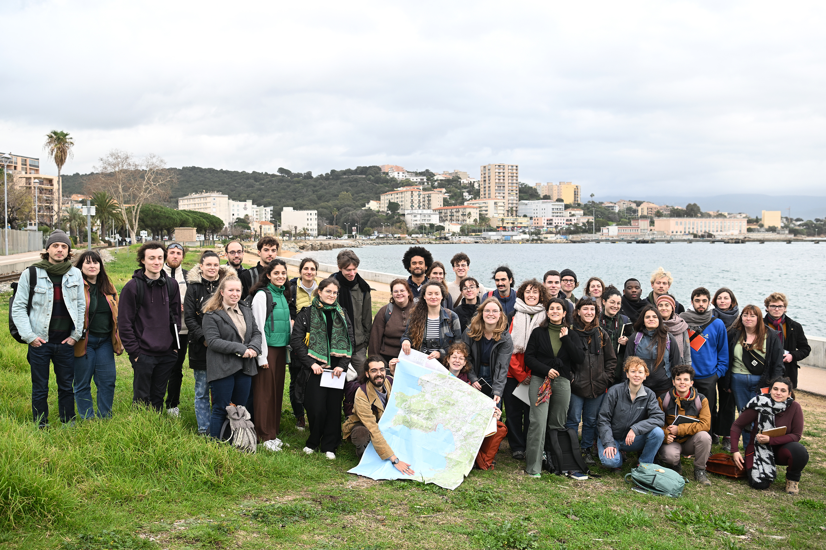 Les 40 étudiants de 4e année de l’École de la Nature et du Paysage de Blois accompagnés de leurs enseignants ont notamment travaillé sur le site de l’entrée de Ville