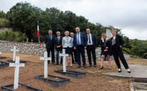 Visite officielle au cimetière Saint-Antoine